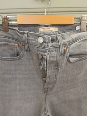 Men's Straight Gray Button-Fly Jeans